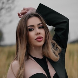 Шлюха Алеся 46247