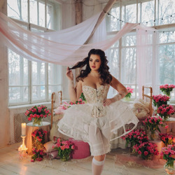 Шлюха Кира 41700