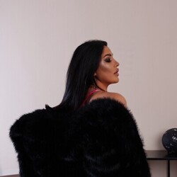 Шлюха Мия 42489