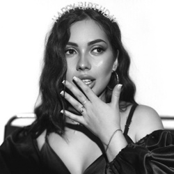 Шлюха Оля 43313