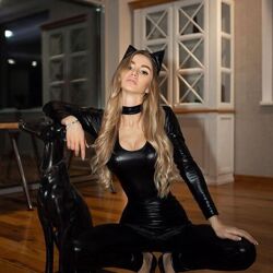 Шлюха Аврора 43227