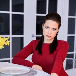 Шлюха Сима 44005